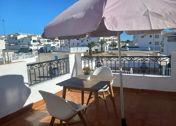 Privat bolig A With A Sun View *